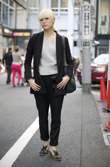 Momo, Tokyo